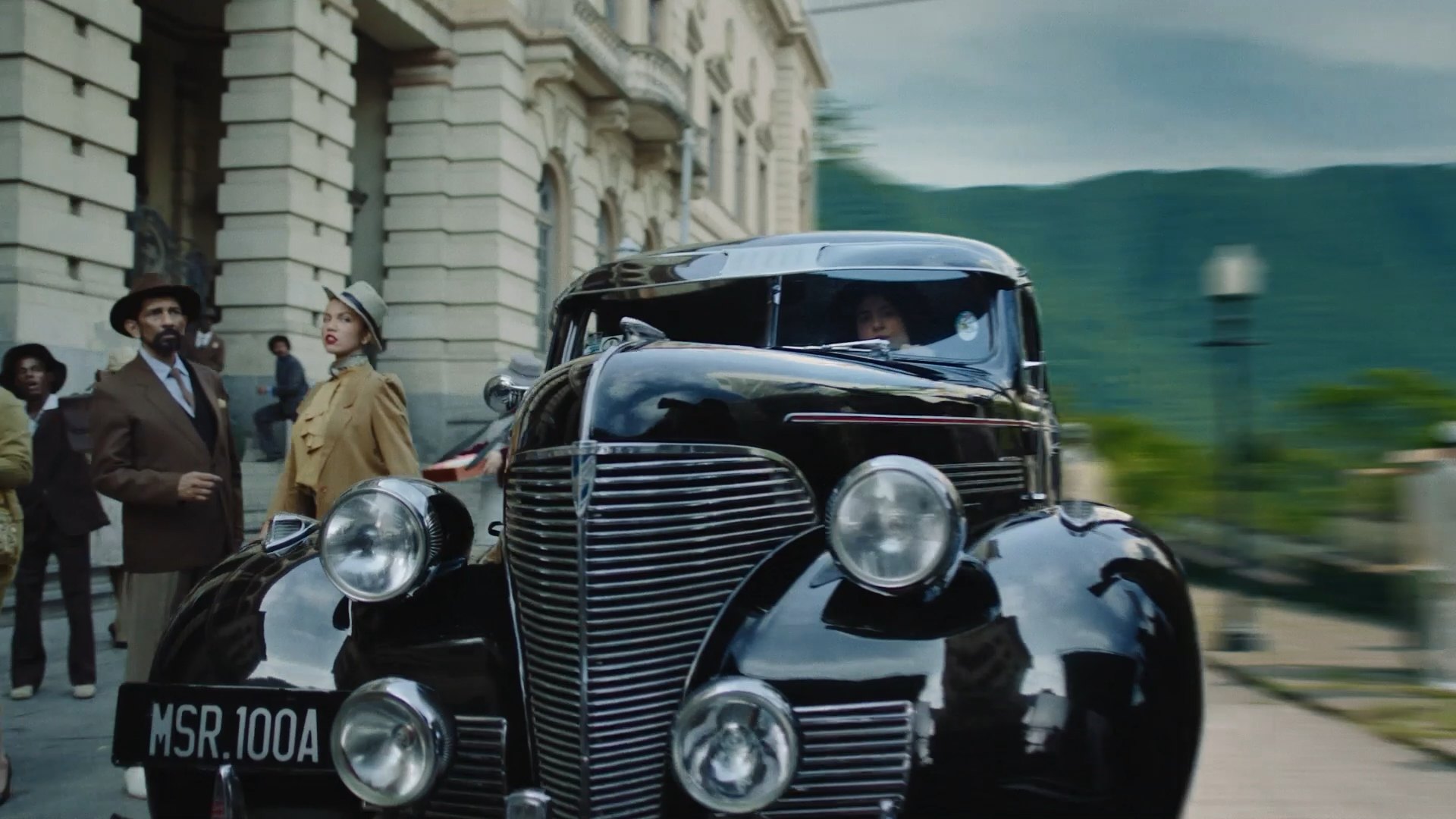 A vintage Chevrolet grille on set for the 100 Anos centenary film